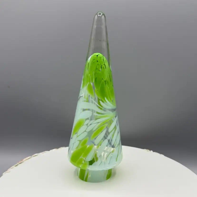 Vintage Hand-Blown Italian Murano(?) Art Glass Green White Swirl Tree 8”x 3”