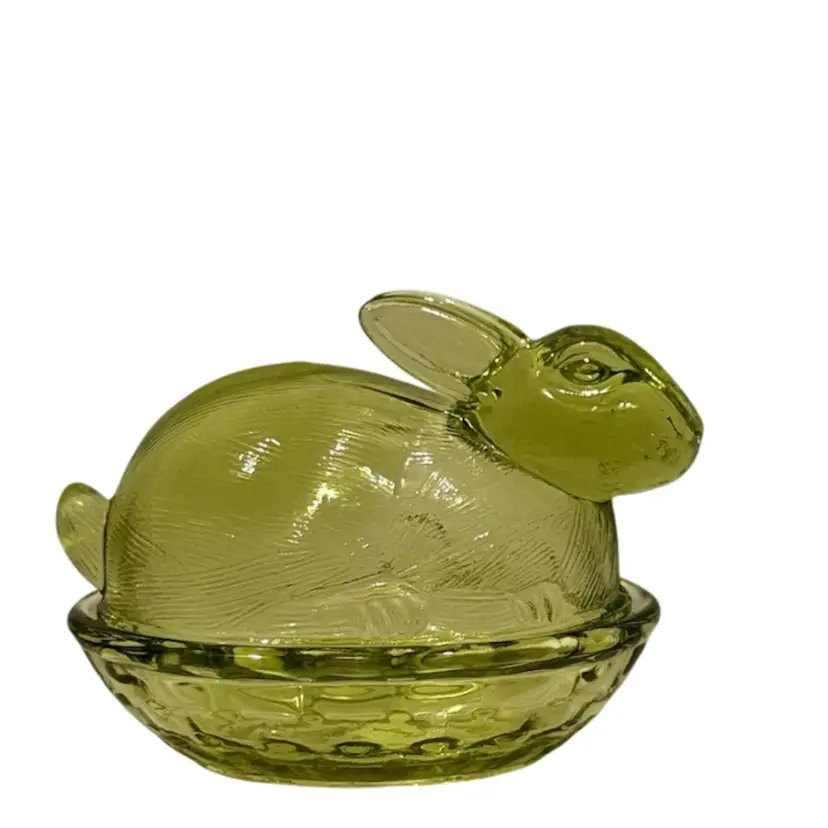 Vintage Green Rabbit on Nest Covered Dish Indiana Glass? Easter
4.5β L x 3-1/4β T x 3-1/4β W