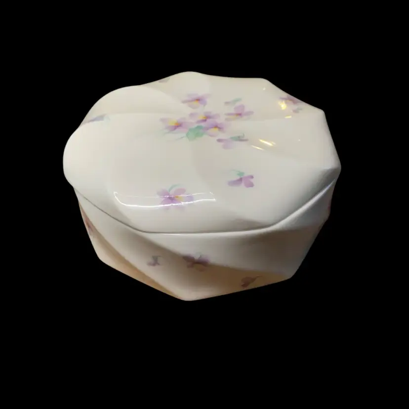 03.a. Mikasa "Lila" pattern porcelain trinket box with a swirl design and violet floral motif