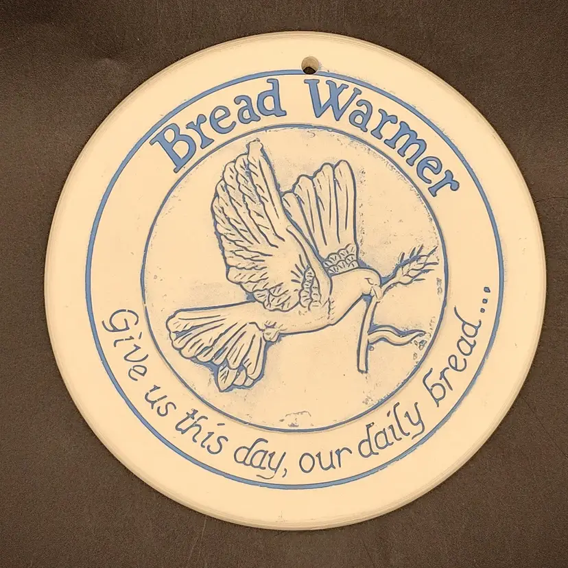 Vtg 2004 Seneca Ceramics Co. Hand Crafted Dove Bread Warmer