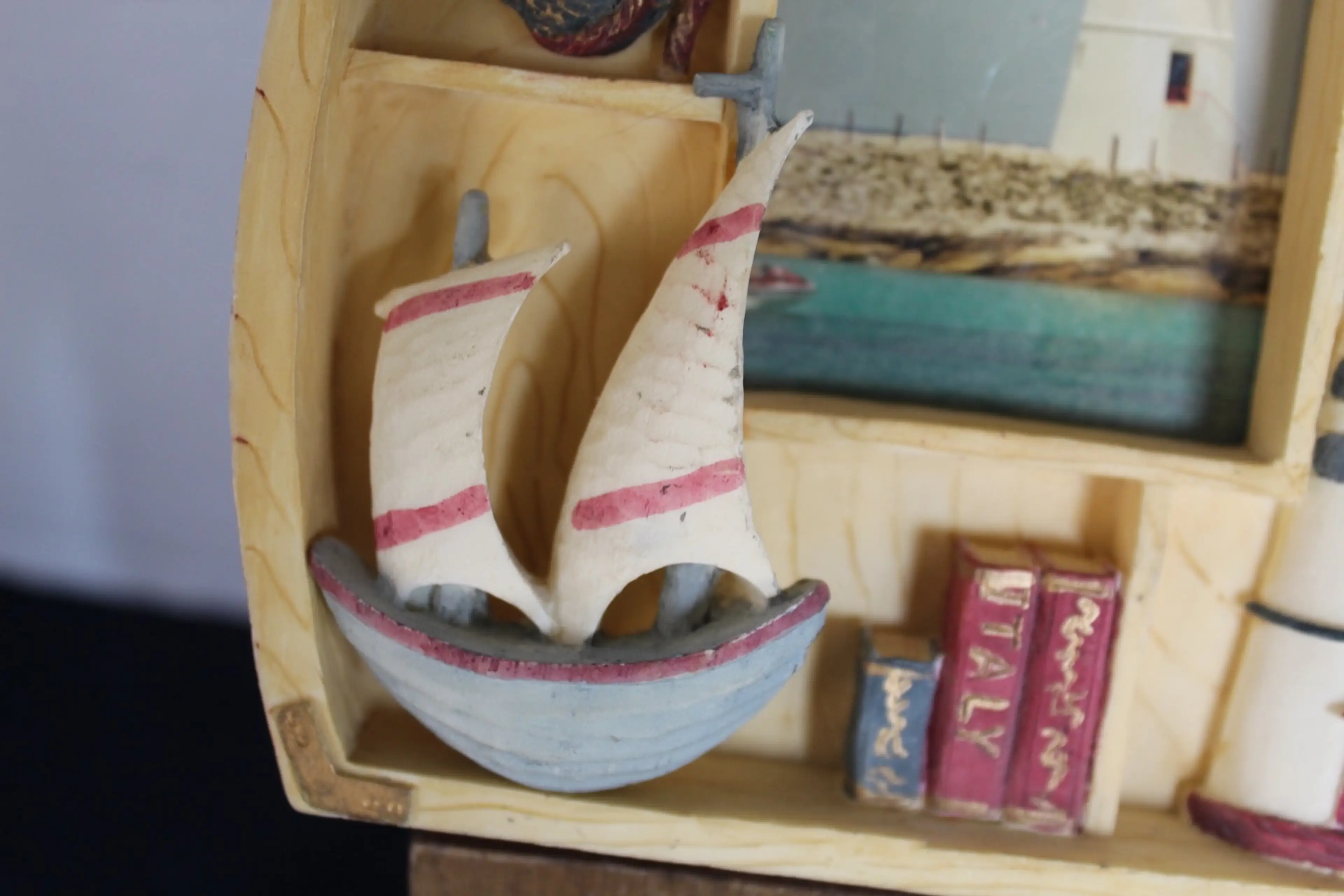 Image 2 of 7