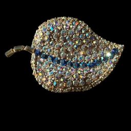 Leaf Brooch