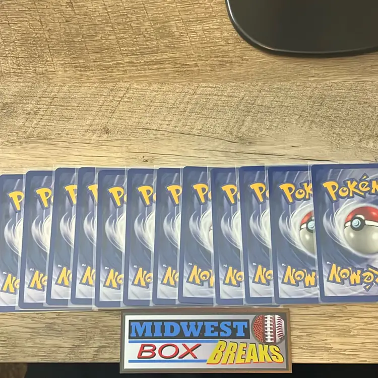 Pokémon 12 Card Lot!! 1999 Fire Energy Base Set #98/102