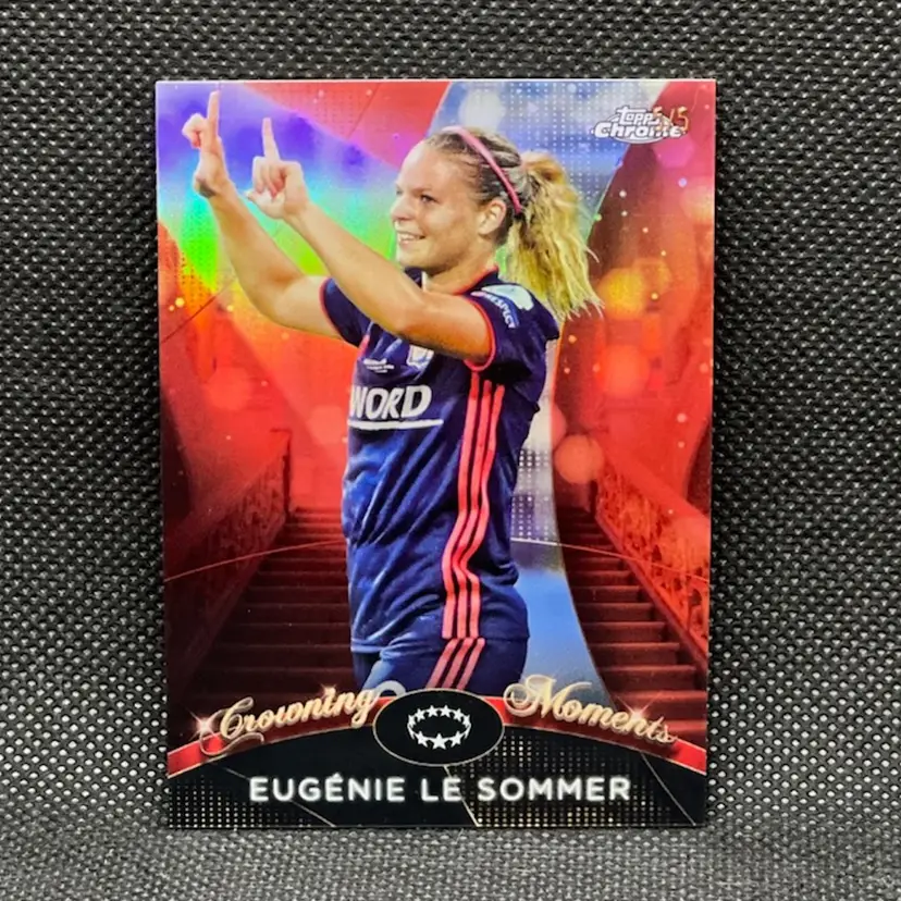 Eugenie Le Sommer 2022/23 Topps Chrome Crowning Moments Red /5 Lyon Soccer Card