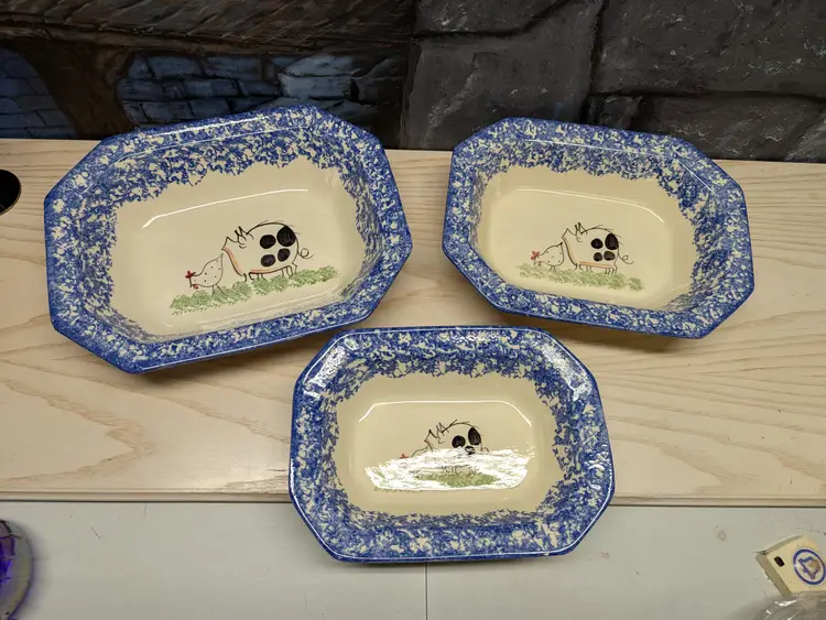 Pig Chicken Molly Dallas Blue splatter 3 Serving Bowls Oblong Stoneware Platters Primative Country Farmhouse