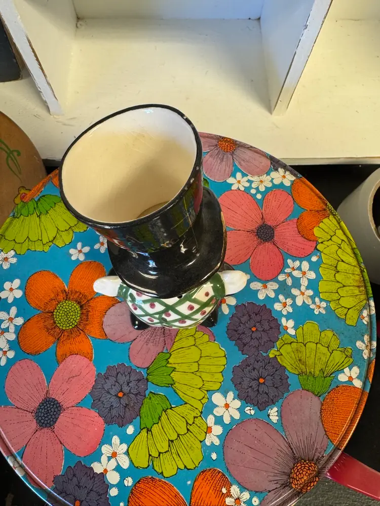 Poinsettia Studios California Dapper Gentleman Shot Glass