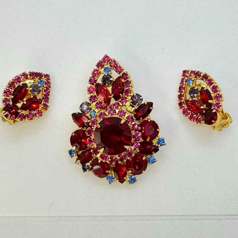Brooch/pendant And Clipon Earrings, Good Condition, No Marks