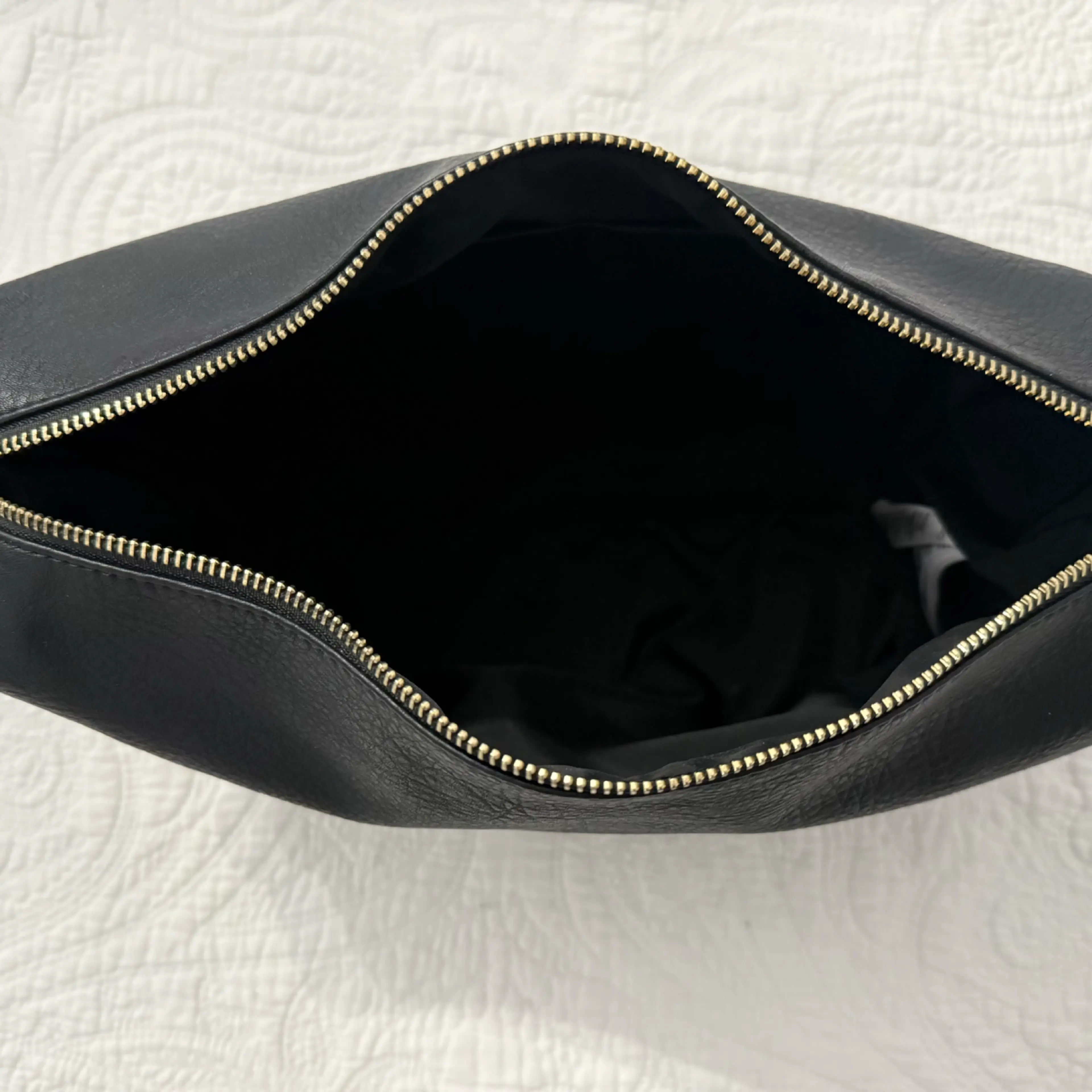 Image 4 of 7
