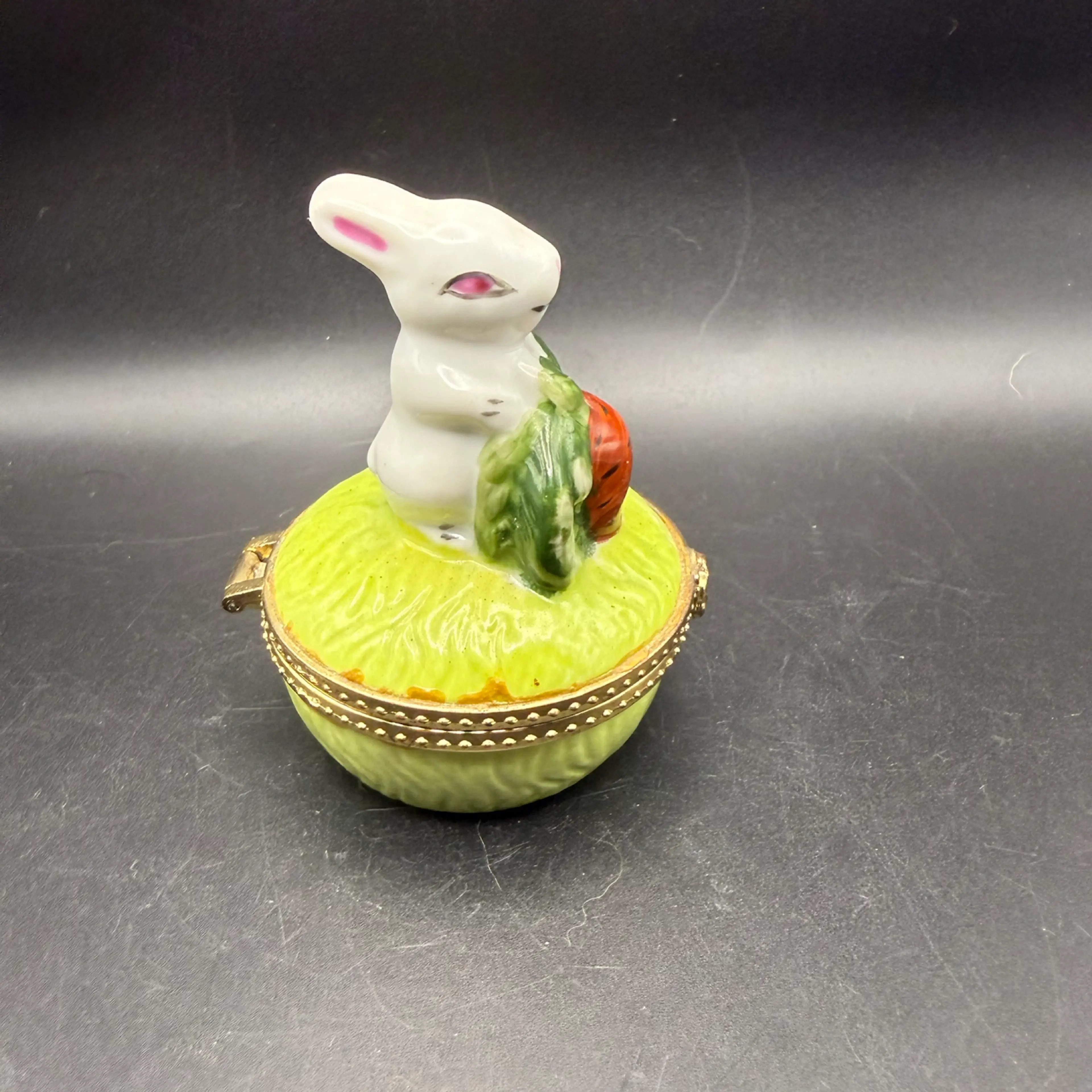 Image 4 of 5