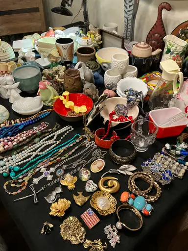 Annesyesteryear Pop Up Choice Of Anything On The Table SB $9.00