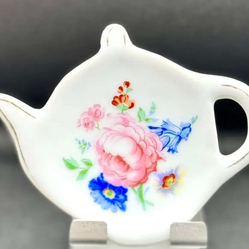 Vintage Floral Flowers Tea Bag Spoon Holder Teapot Shape, Handcrafted, Unbranded