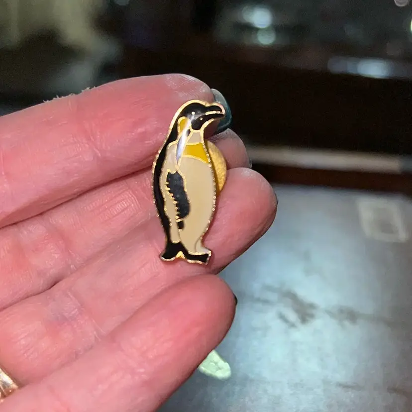 Penguin Enamel Pin