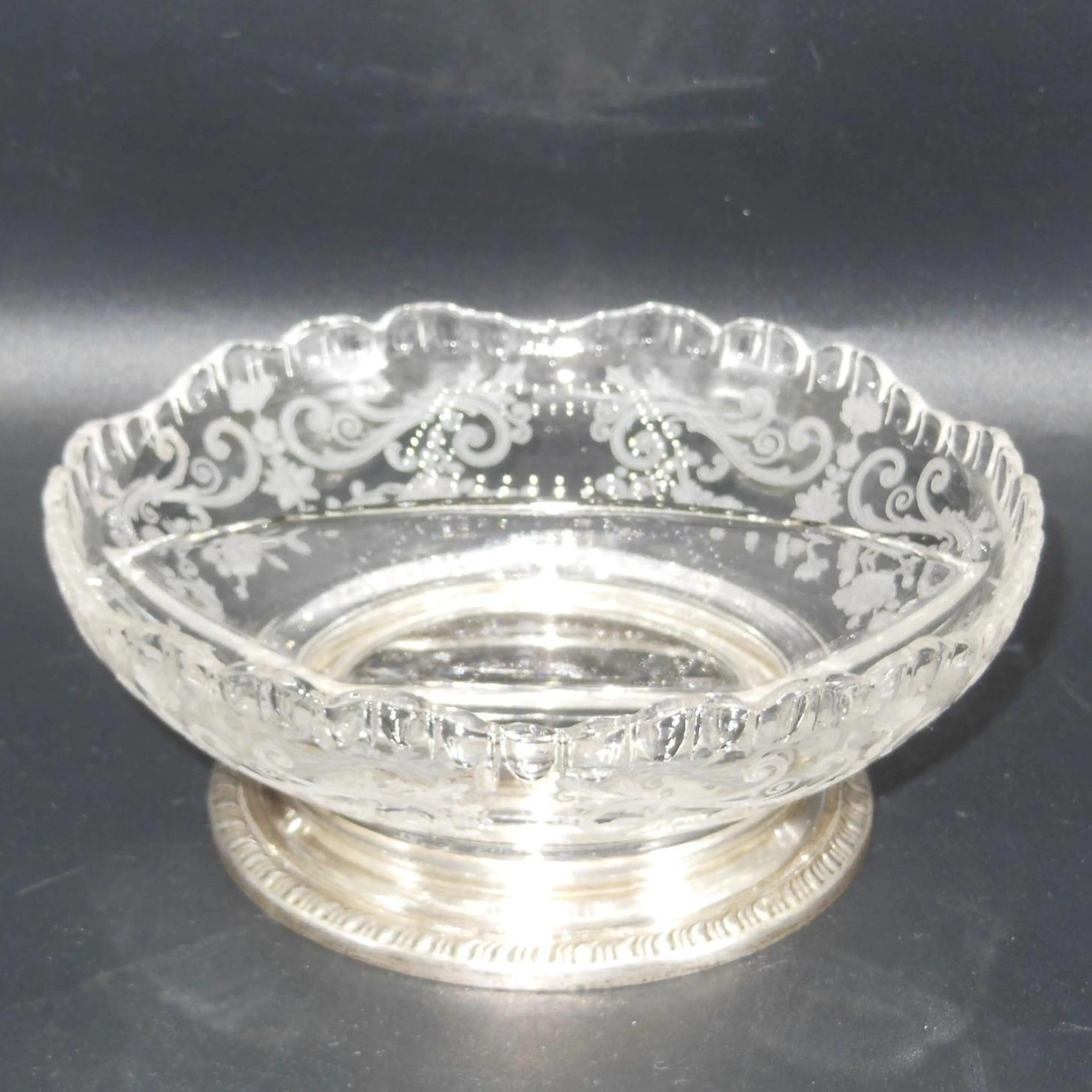 Image 1 of 4
