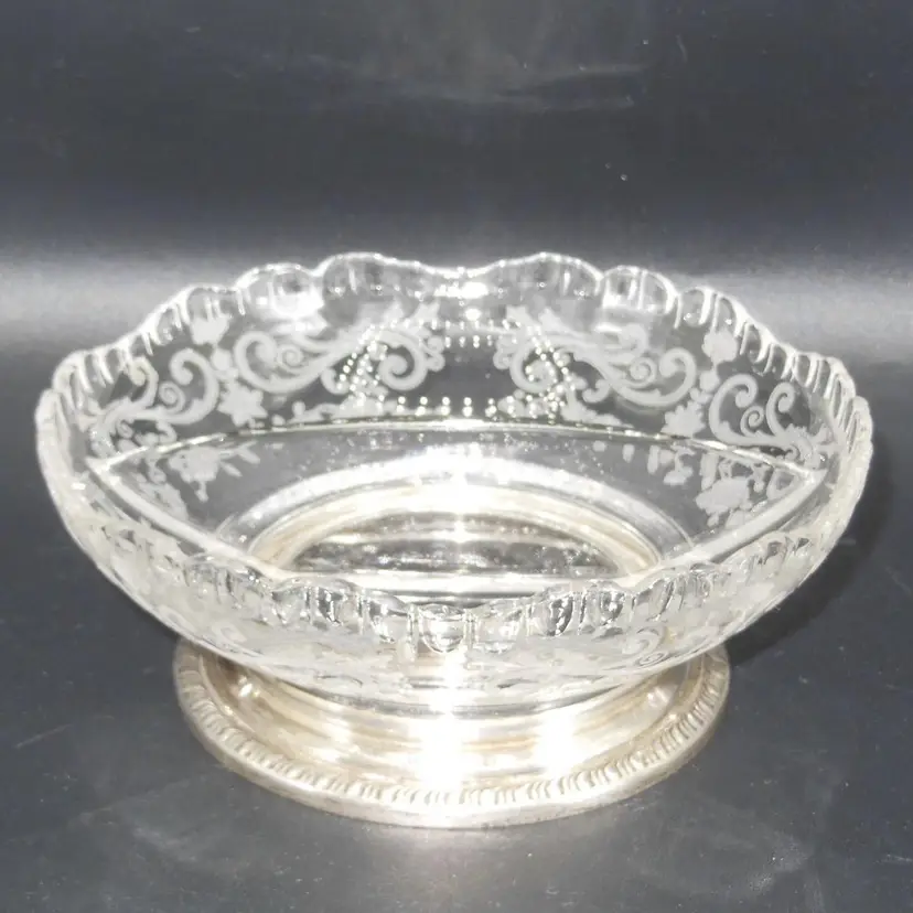 Vintage Cambridge Glass & Sterling 2 Part Relish Dish in 'CHANTILLY' Pattern with 'Gadroon Style' Rims & Wallace Sterling Silver Base