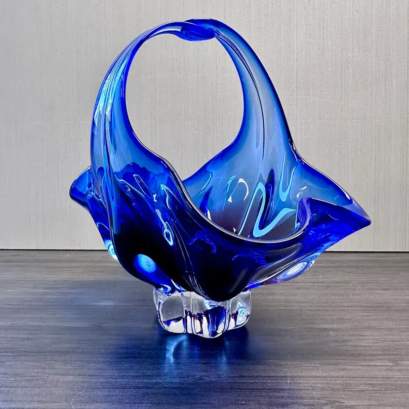 Vintage wArt Glass Basket Hues Blue and Purple Polished Bottom