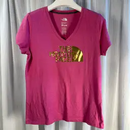 North Face Womens Short Sleeve T Shirt Large Pink Casual Top Gold Half Dome