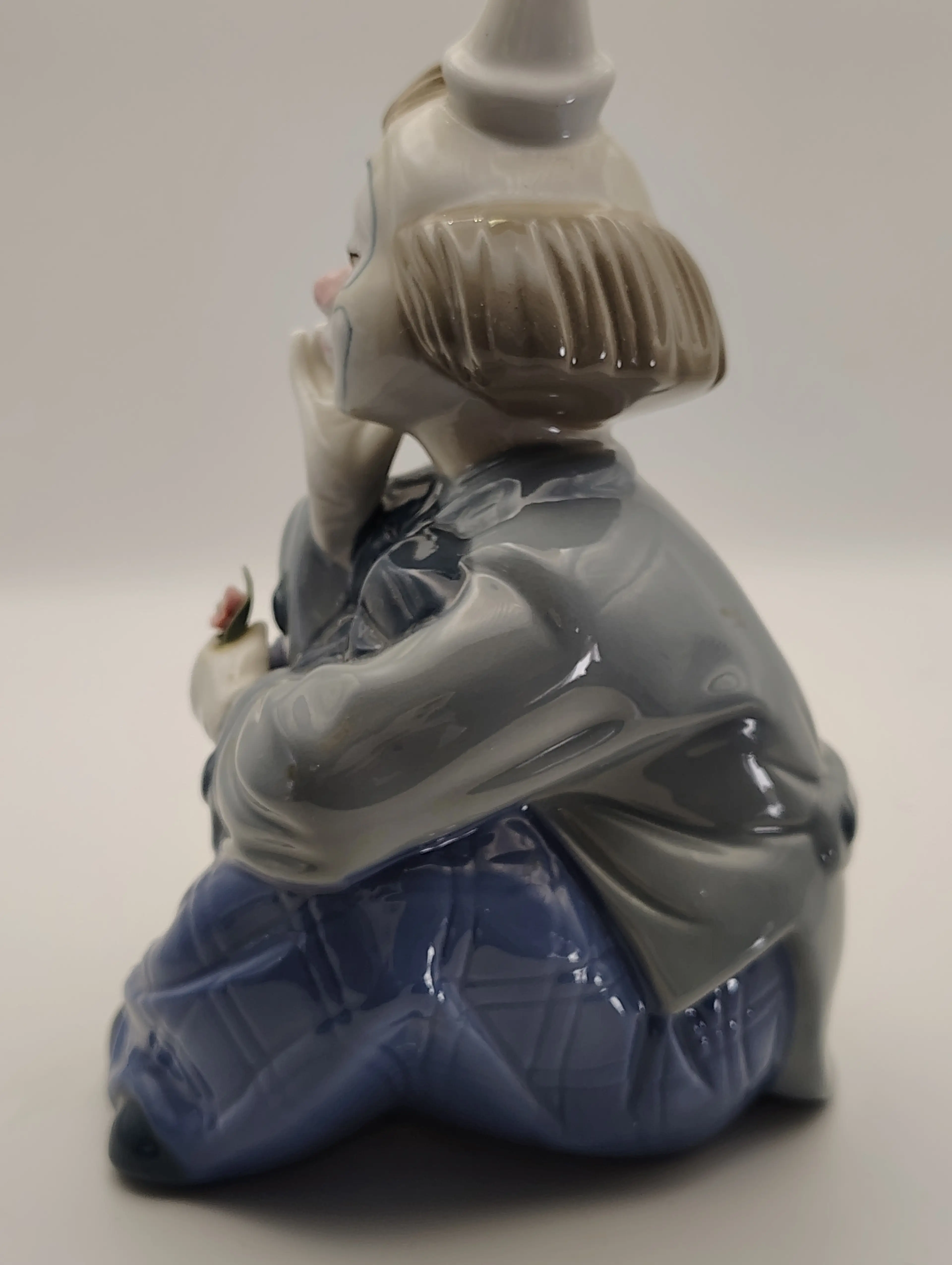 Image 3 of 7