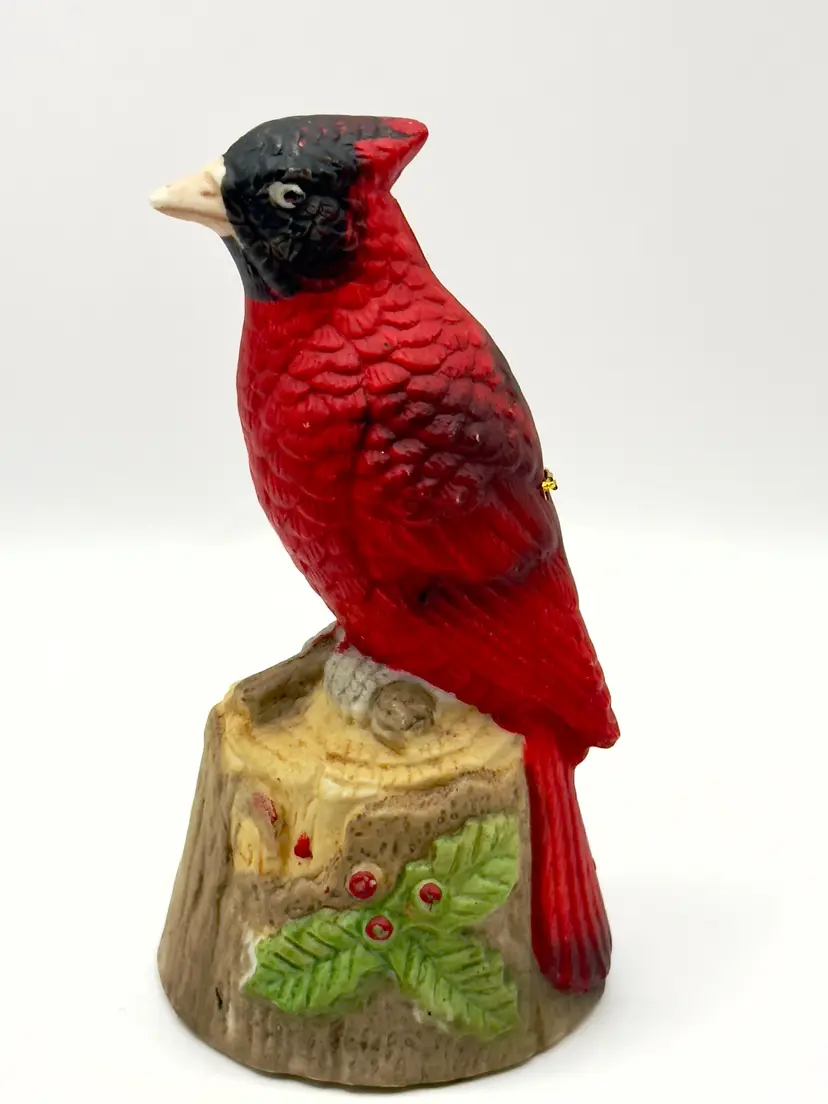 Vintage 1979 “Feathered Friends” Christmas Holiday Red Cardinal Bell Figurine on Tree Stump, Hand-Painted Ceramic Bird Decor, By Hash, Made In Taiwan