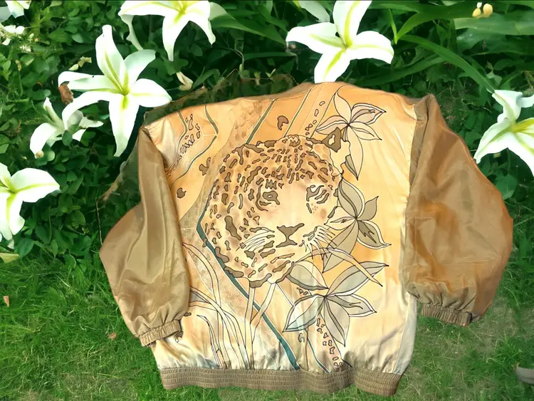 Muriel Women's Silk Track Suit Jacket  Size XL Lined Cheetah Print Grandma Core