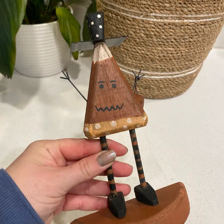 Primitives By Kathy Halloween Wooden Candy Corn Statue Lancaster, PA 8”