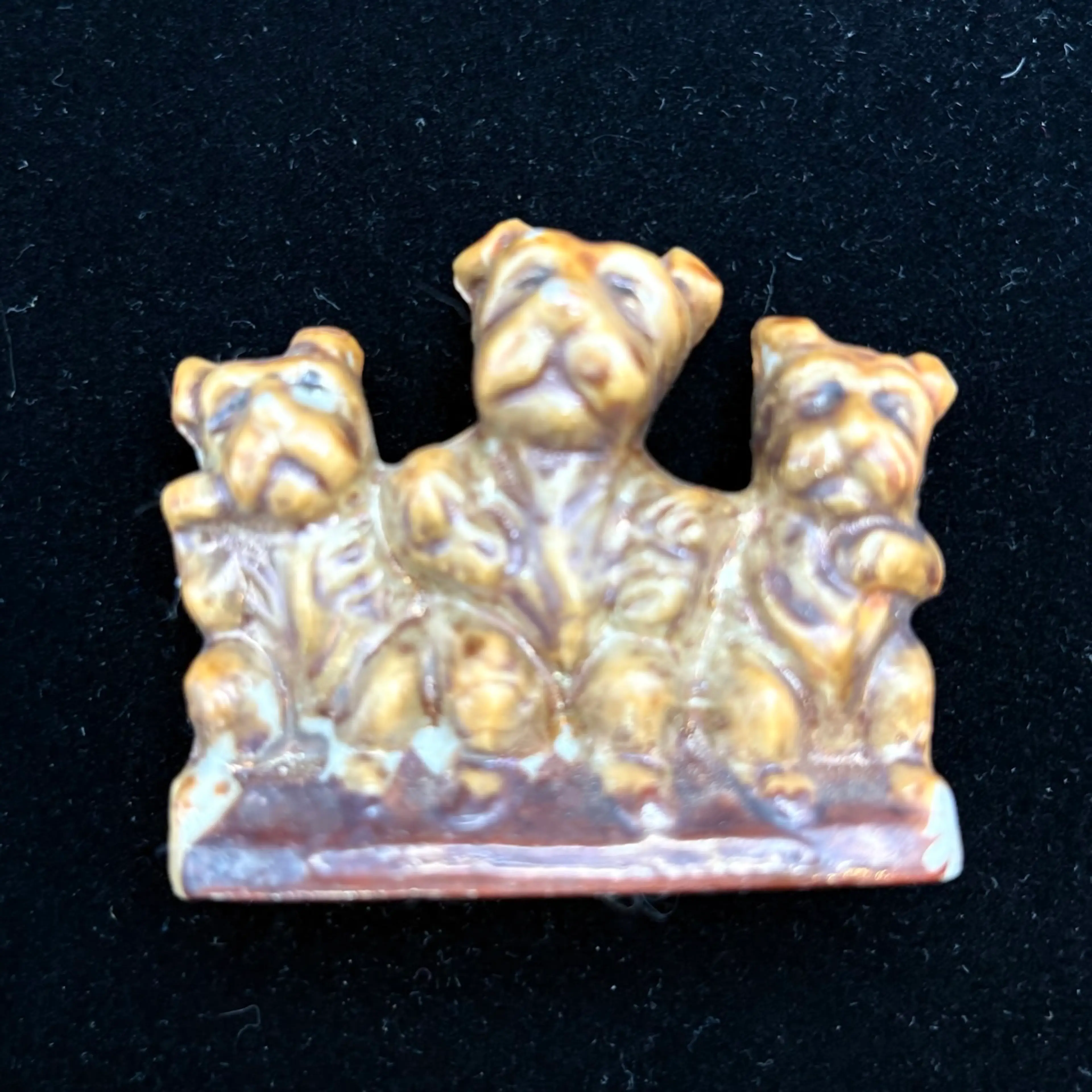 Image 2 of 4