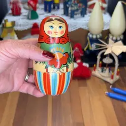 6 Doll Nesting