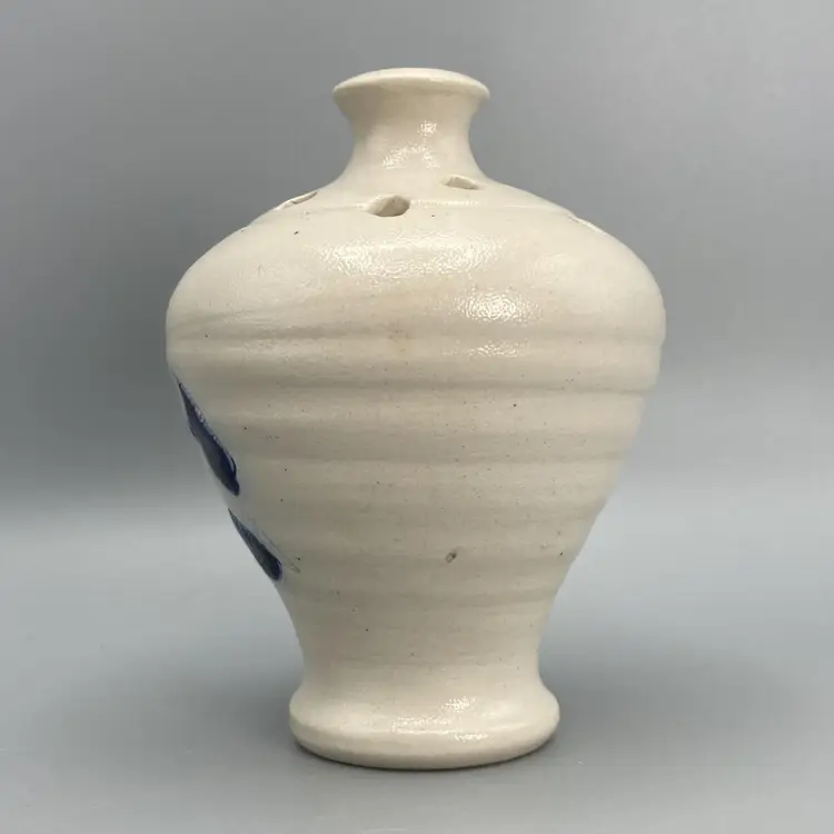 Williamsburg Reproduction Salt Glaze Pottery Vase Flower Frog - READ