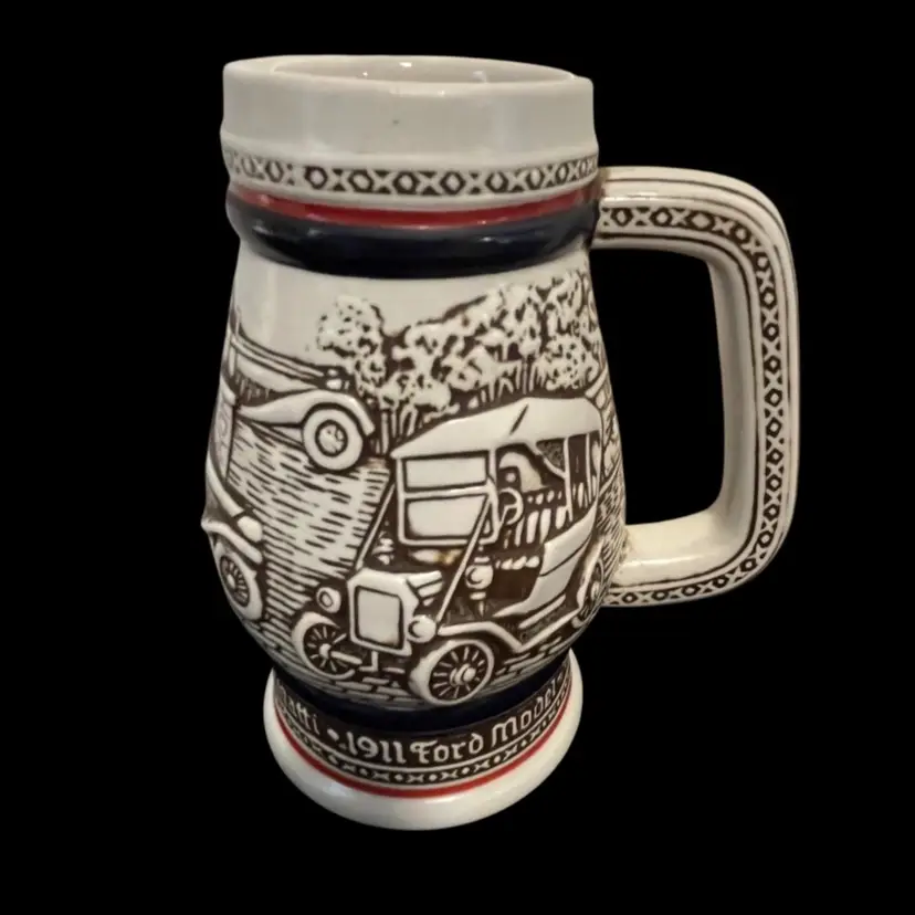 1982 Avon Beer Stein Featuring A 1911 Ford Model T