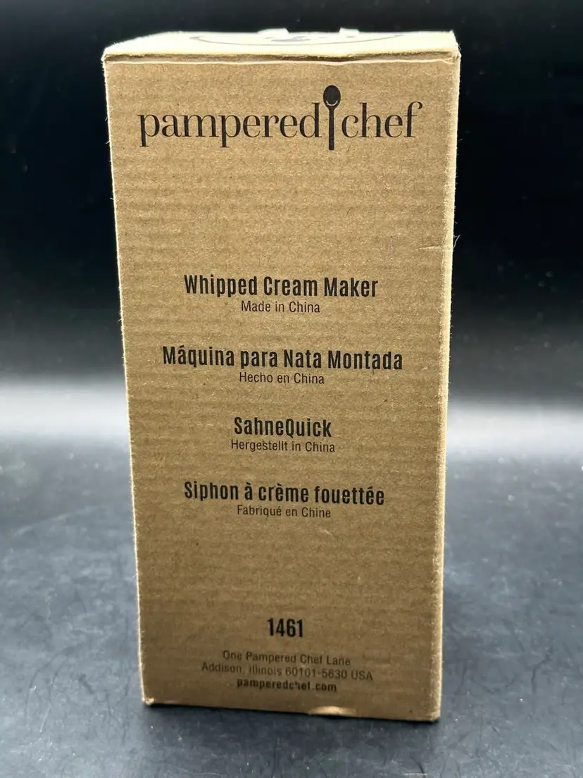 Pampered Chef - Whipped Cream Maker NIB Dispenser Turquoise NEW