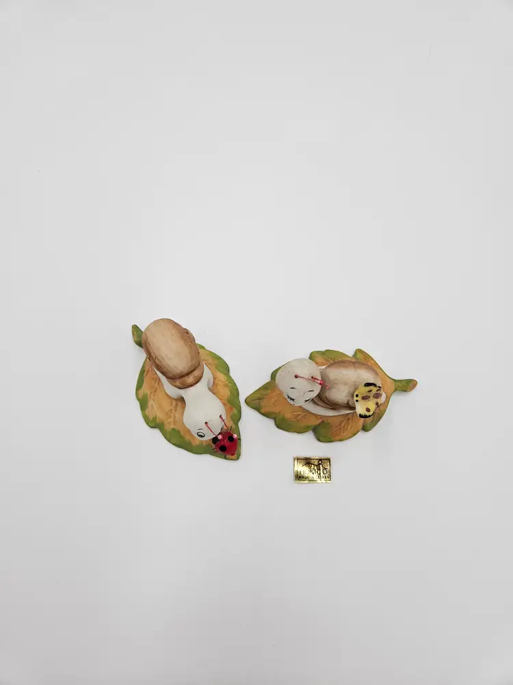 #TR25 Homco #8902 Snail Figurines Set of 2