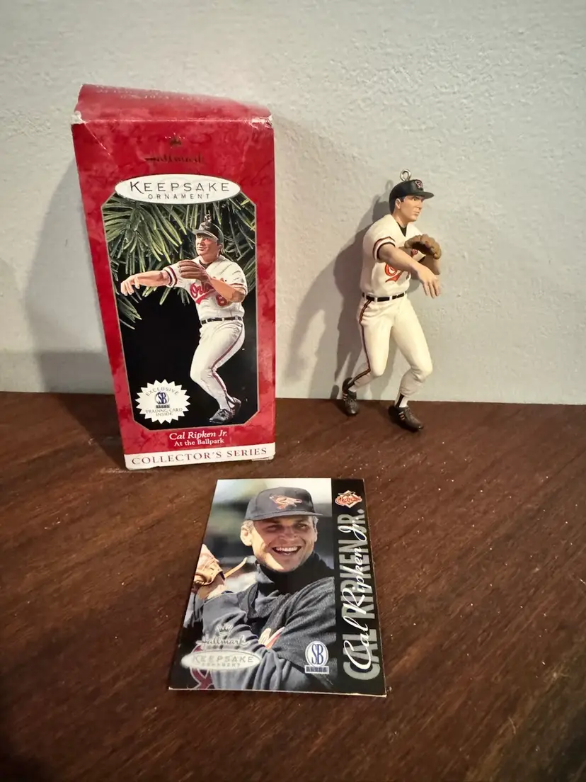 Hallmark Memories Cal Ripken Jr Ornament W/ Collectors Card