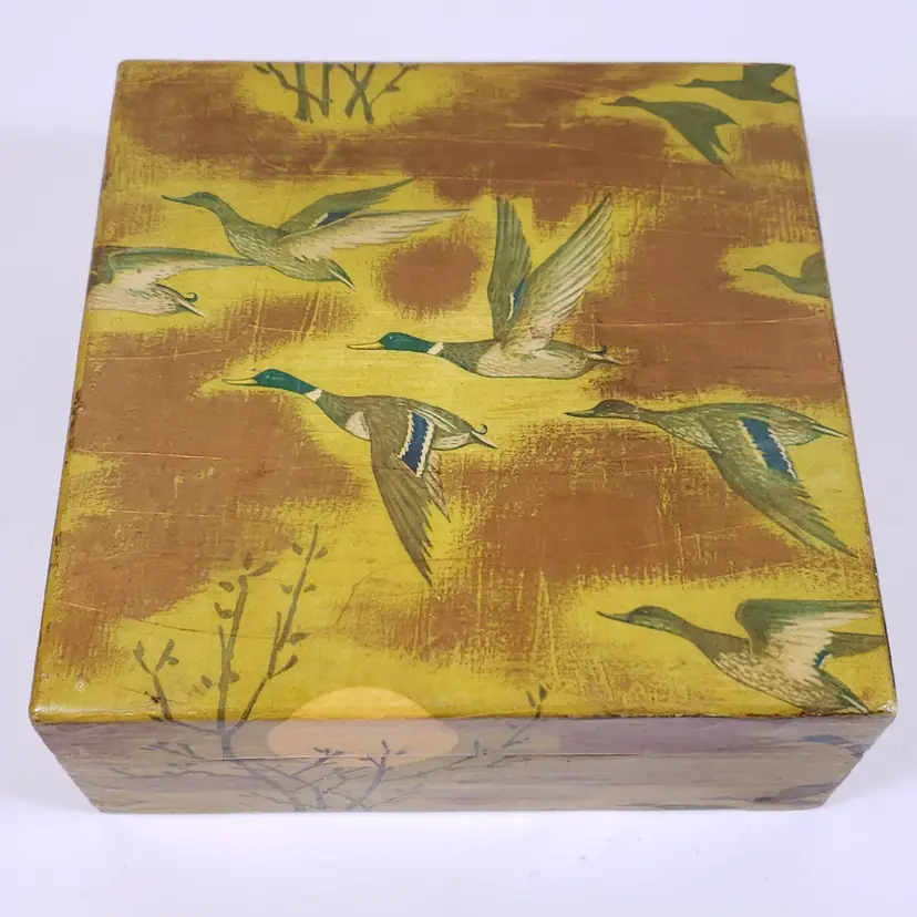 Vintage MALLARD DUCK In Flight Lacquered Decorative Wood Jewelry TRINKET BOX
