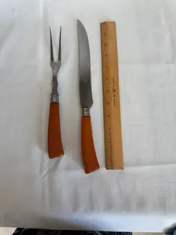 Bakelite Carving Set