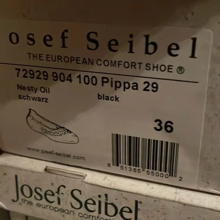 #01 - Josef Seibel Ballet Shoes