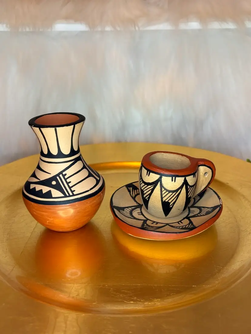 Jemez Pueblo Teacup, Saucer & Vase Set - Signed