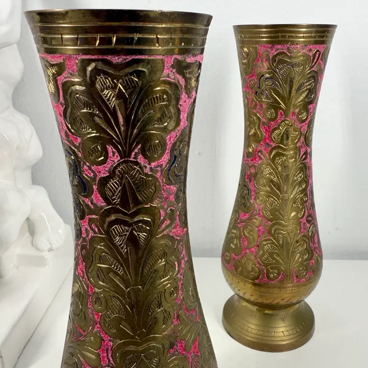 Pair ETCHED BRASS Bud VASES w/Pink Enameled Inlay VTG INDIA 70-80s BOHO Chic Era