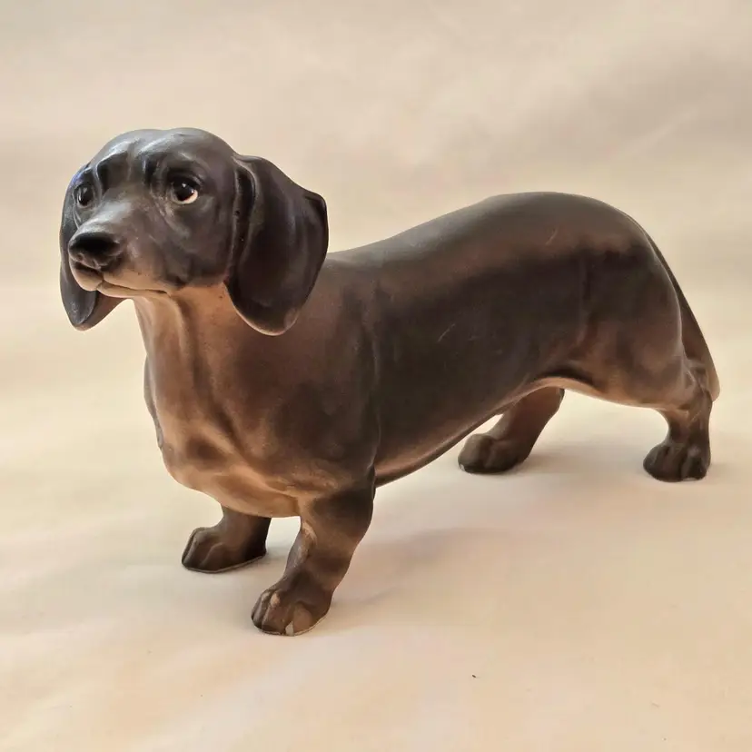 Dachshund Ceramic Figurine Brown Matte Decor Unbranded 8⅜" Long Vtg with Condition Issues