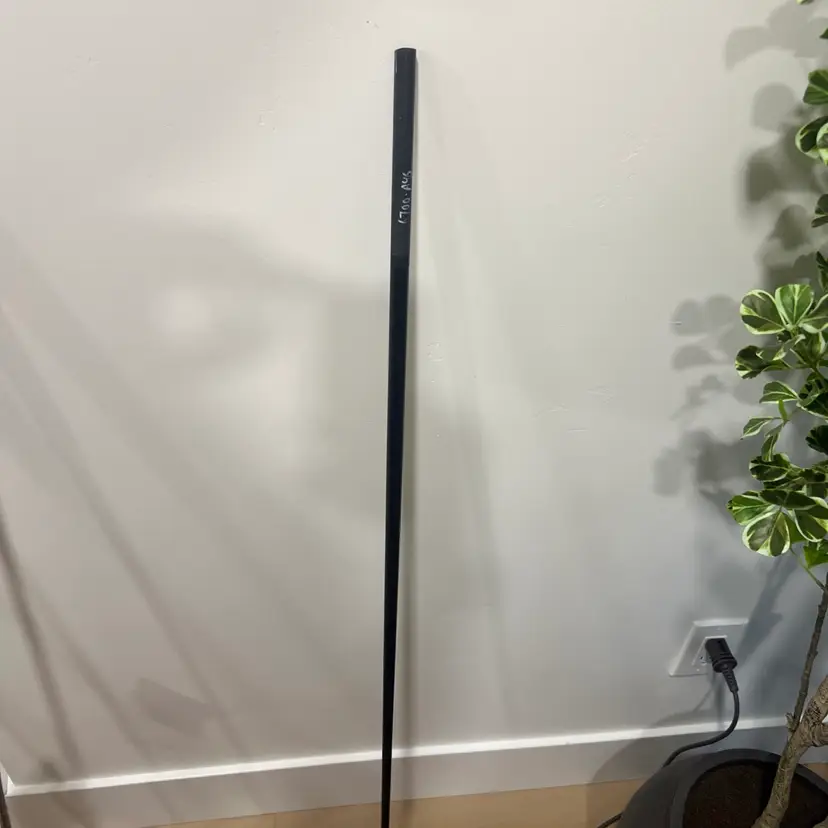 Mamiya Shaft 67g 46 In .350 Regular Flex GraphiteShaft