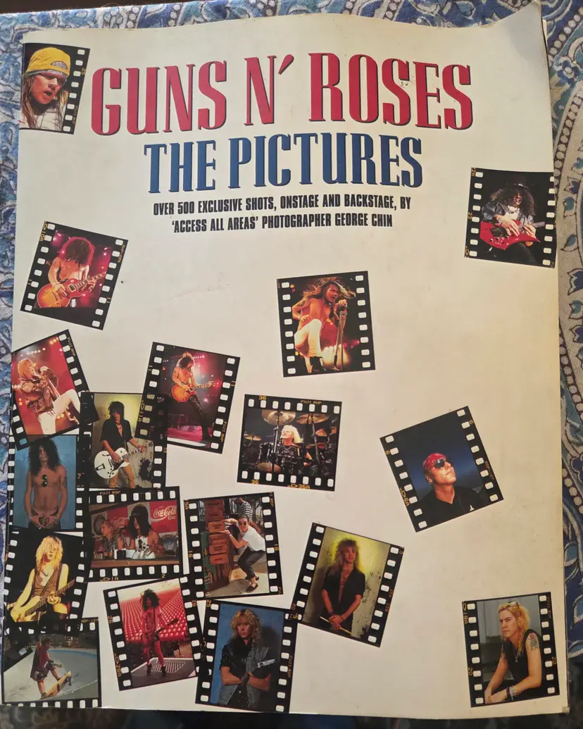 Guns N' Roses: The Pictures Book, 1994