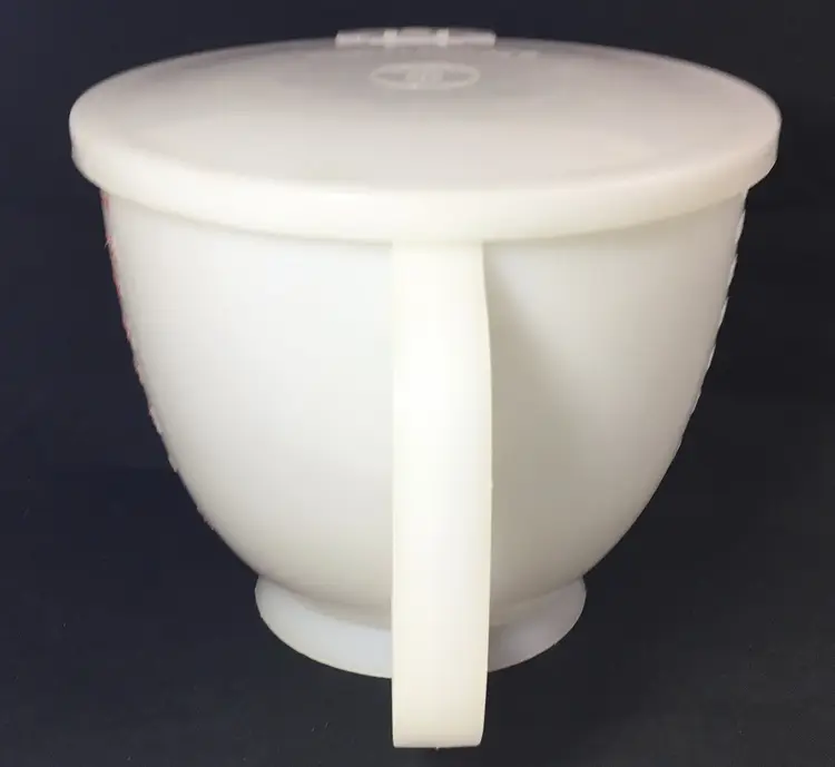 Vintage Tupperware Mix N Store Measuring Pitcher 8 Cups/2 Qts. with Lid 1970s