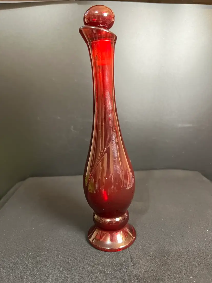 Avon Ruby Red Elegant Appearing Perfume Bottle. Originally Intended for Cologne. Slick Design w/ 2 Simple but Effective Swirls