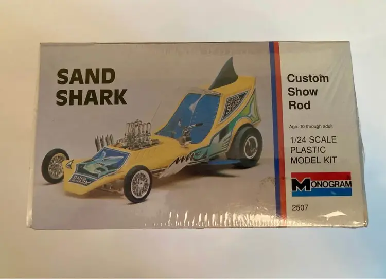 Monogram Sand Shark Model Car Kit 1996 Molded in Yellow 1:24 Scale NEW