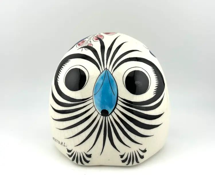Vintage Tonala Pottery Owl 4.25”x 2.75”x 4”