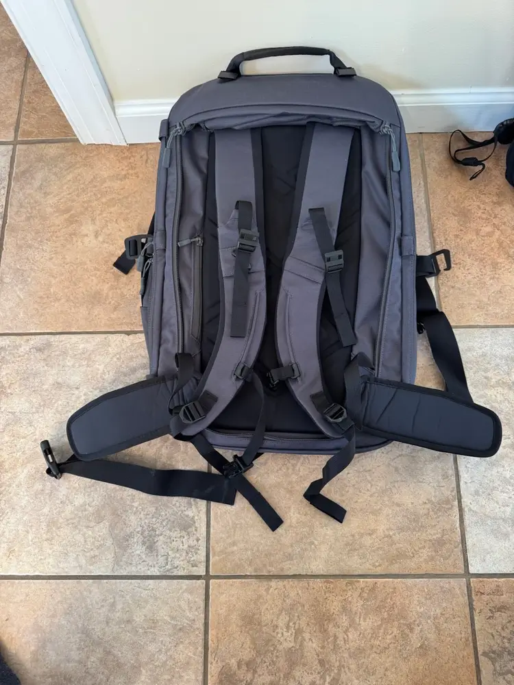 Minaal Carry-On 3.0 With Hip Belt