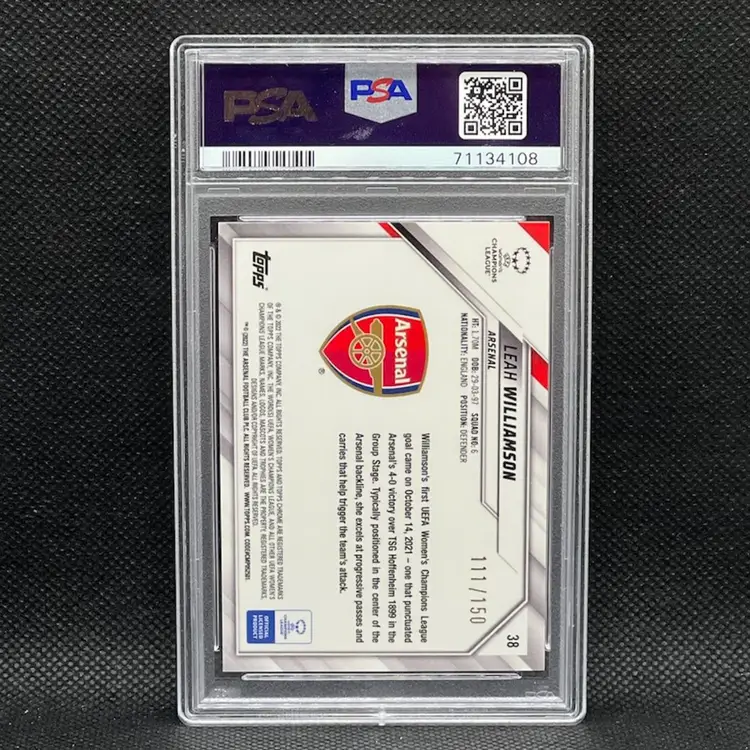 Leah Williamson 2021/22 Topps Chrome UEFA Women Pink /150 PSA 10 Arsenal Soccer Card