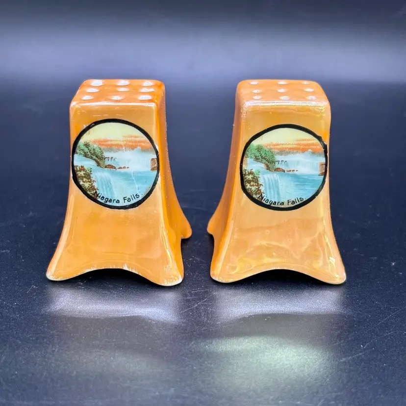 Vintage Czech Lustre Niagara Falls S&P Mini Shakers 1.75”