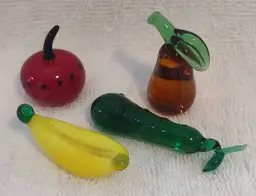 Mini Art Glass Fruits and Veggies