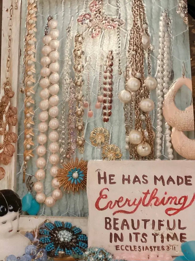 Livestream thumbnail