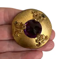 Vintage Art Nouveau Faceted Purple Amethyst Glass Brooch Pin C Clasp  #G-7