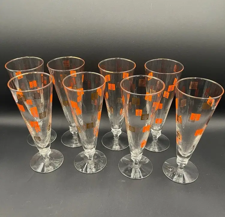 Eight Woodland Libbey Pilsner Beer Glasses Pinecone and Leaves Retro Barware